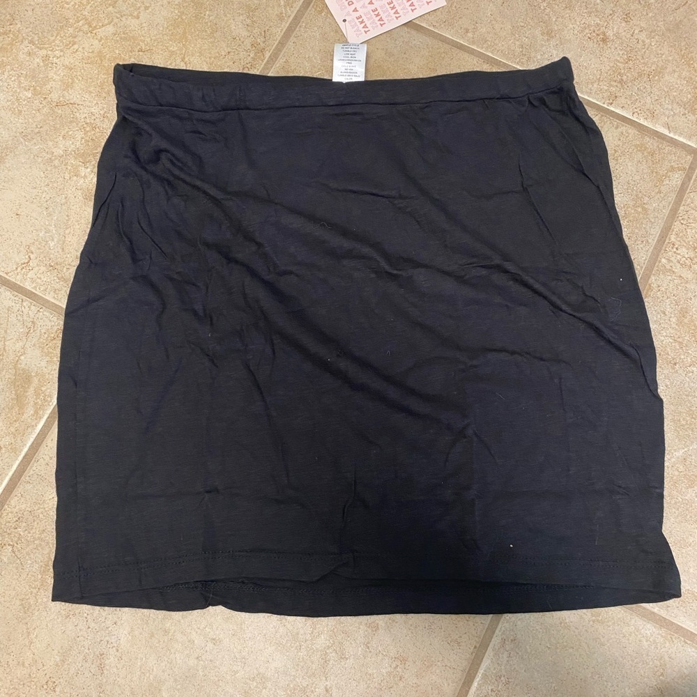 New NWT Dippin Daisy's Reviere Black Swim Mini Skirt Size Large Coverup